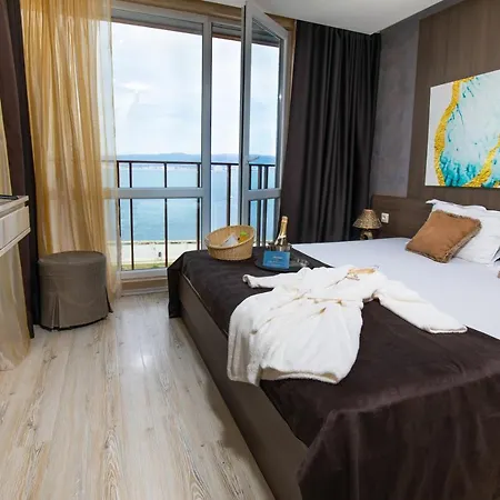 酒店 Paradiso Dreams Boutique Hotel By Asteri Hotels 4*